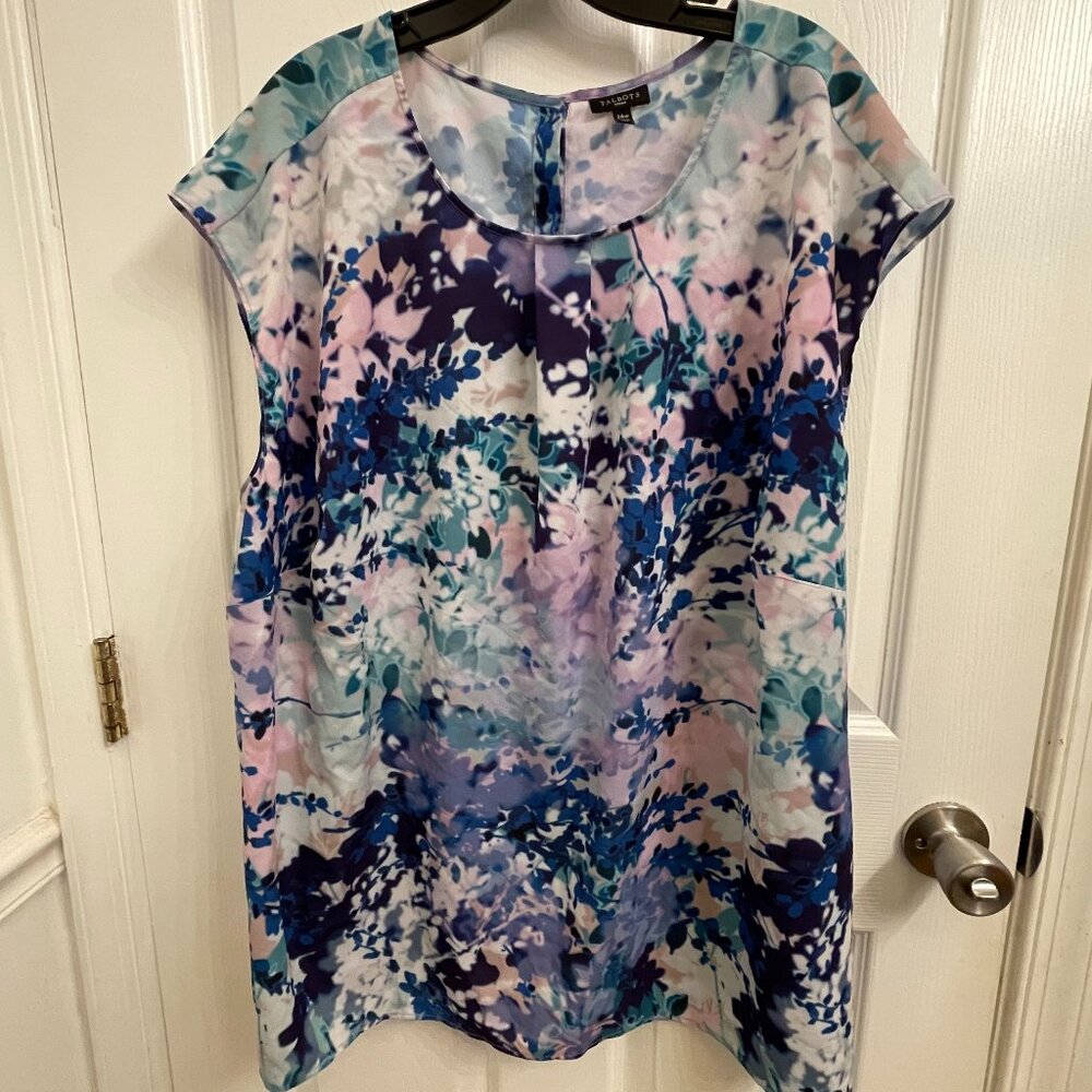 Talbots Women Sleeveless Watercolor Floral Button Back Blouse size 24 W